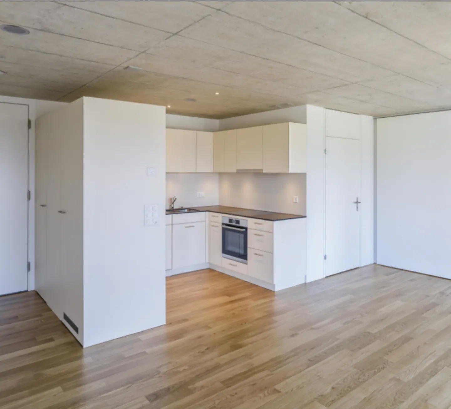 Vielseitige Bürofläche in Aarberg - Foto 4 von 7