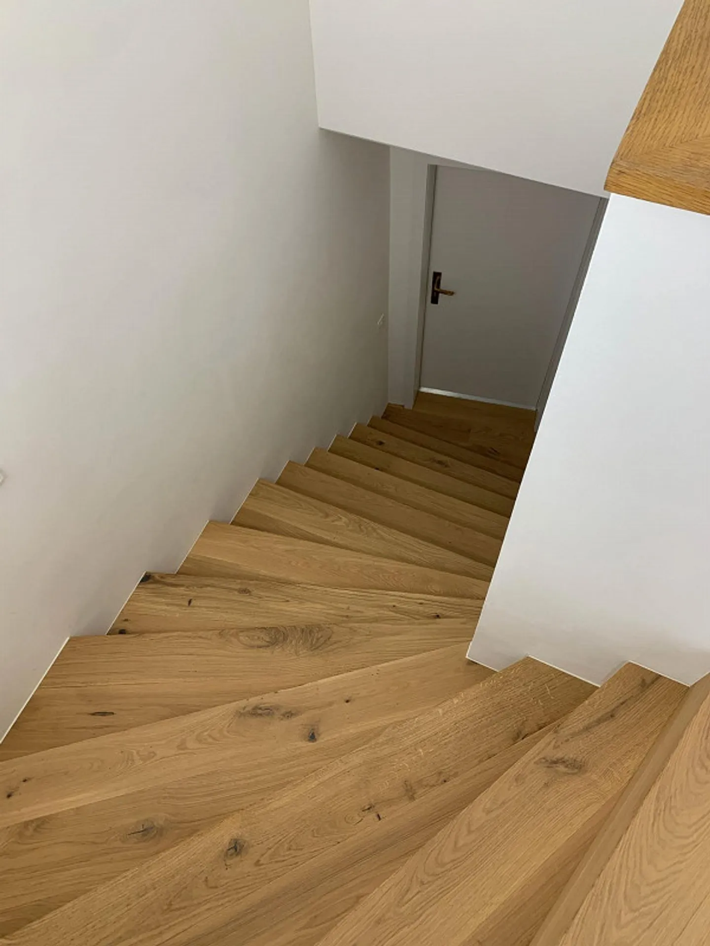 Attico appartamento 3.5 stanze direttamente in Arcasplatz con vista panoramica - Foto 13 di 16