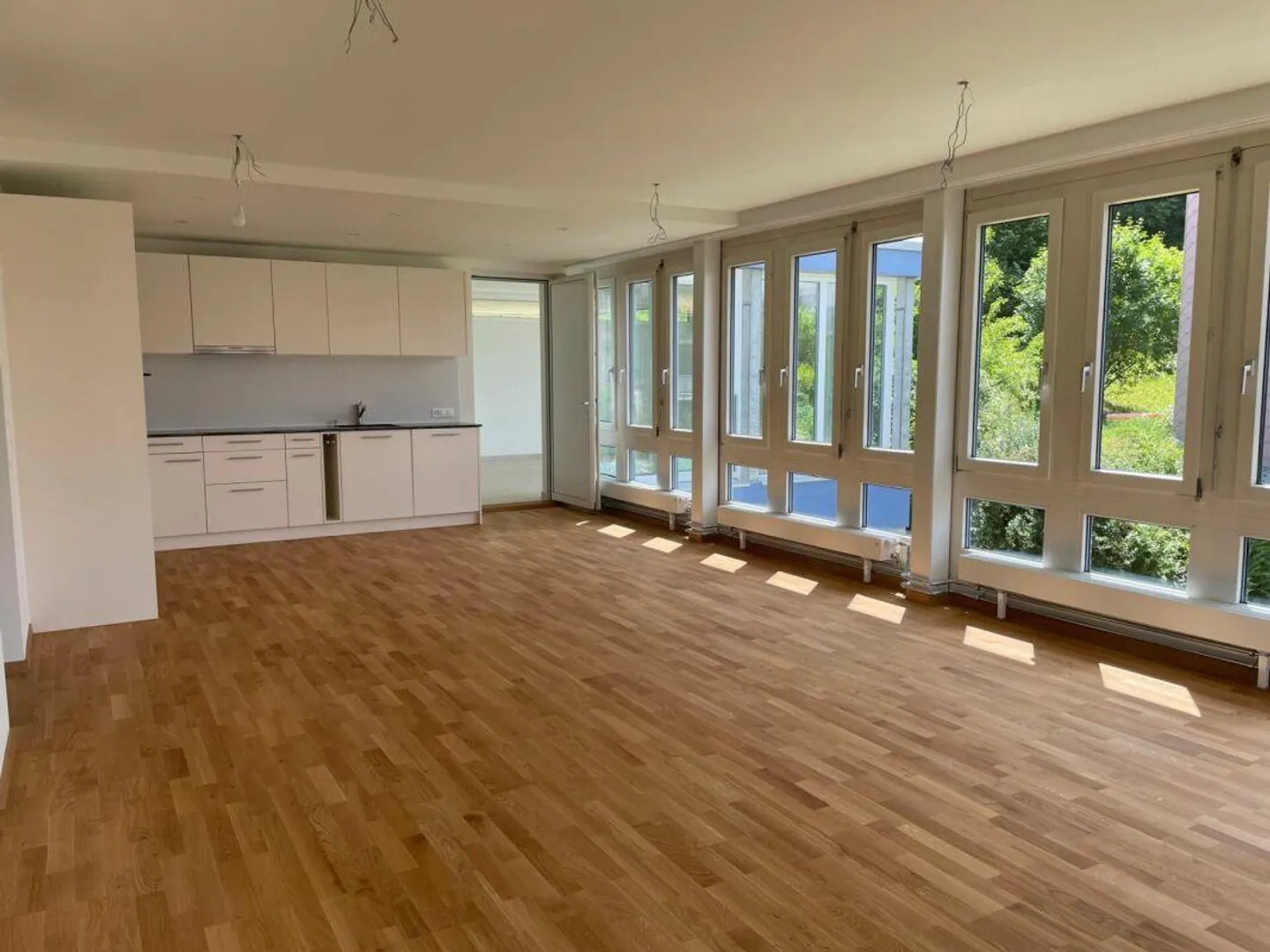 Sunny Apartment with Garden - Photo 1 of 12