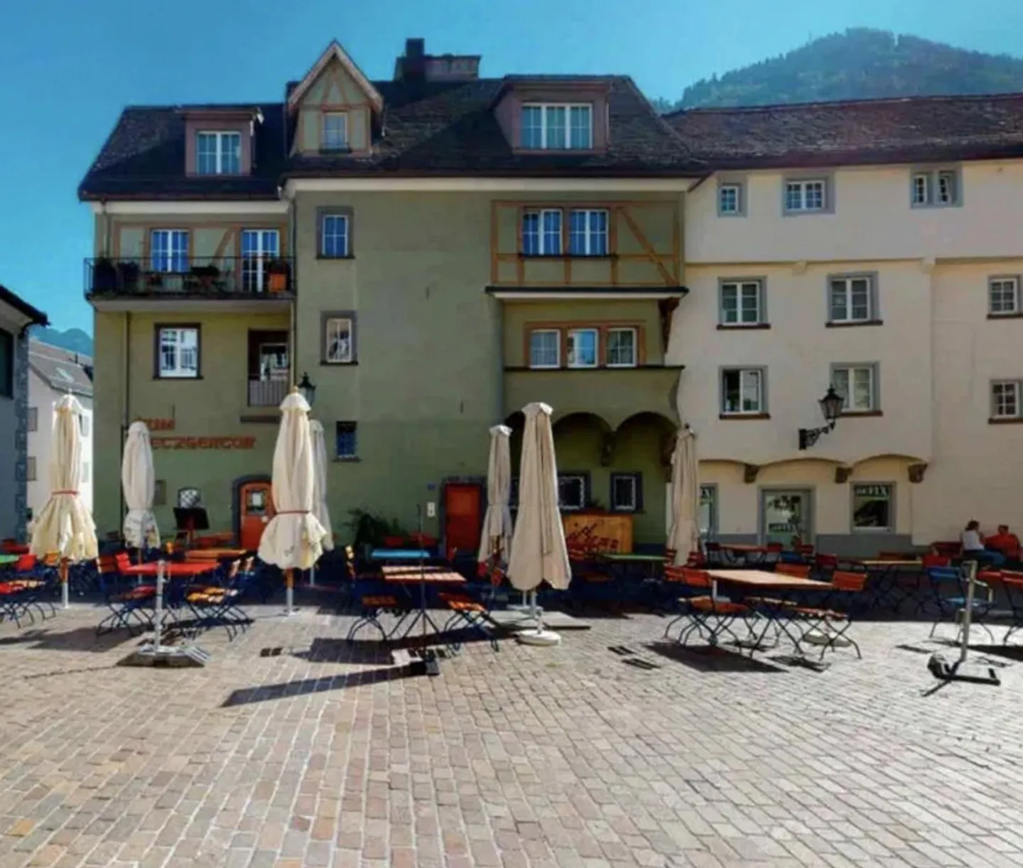 Attico appartamento 3.5 stanze direttamente in Arcasplatz con vista panoramica - Foto 15 di 16