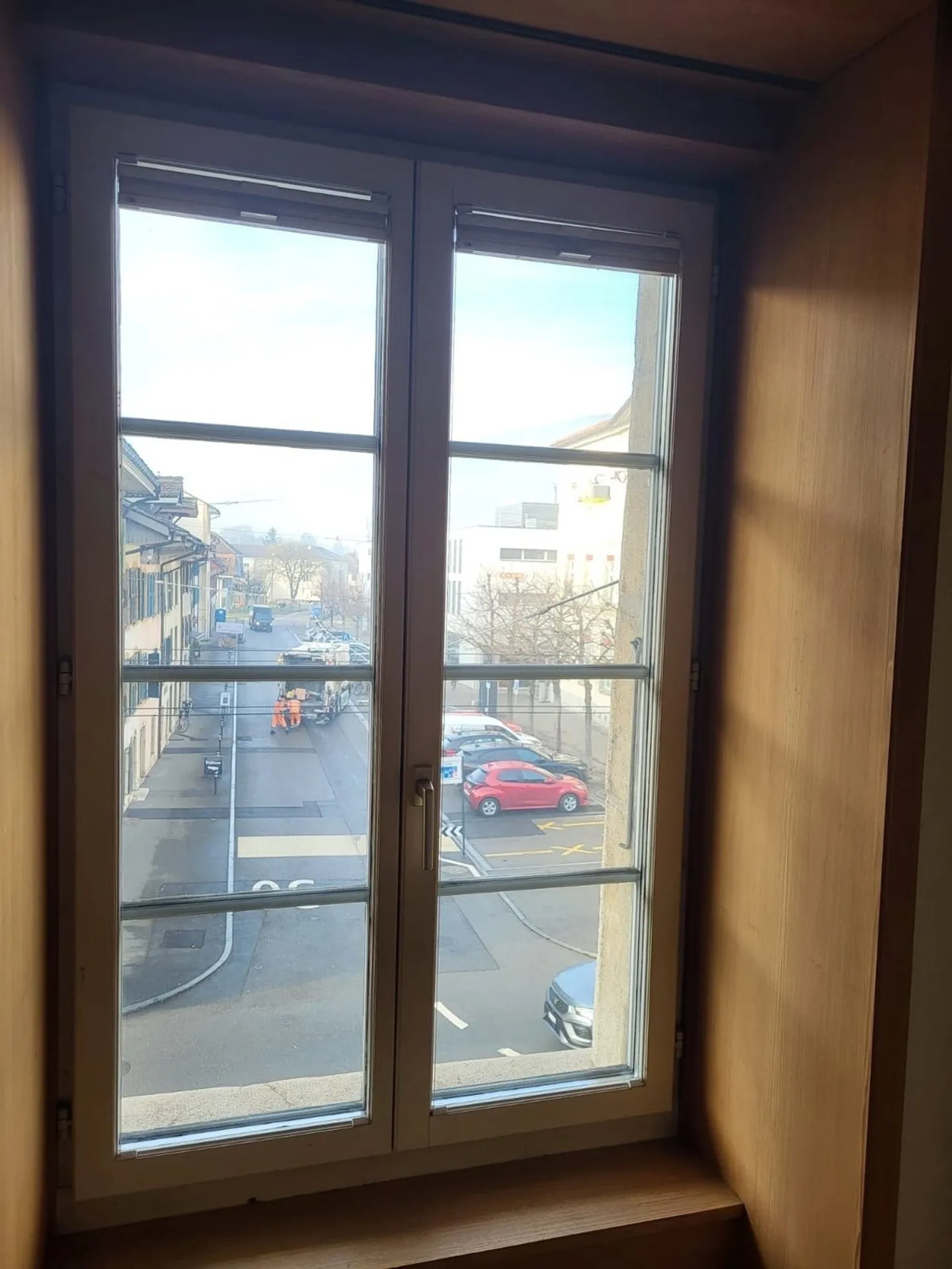 Appartamento affascinante 3.5 locali a Nidau con posizione centrale - Foto 5 di 9