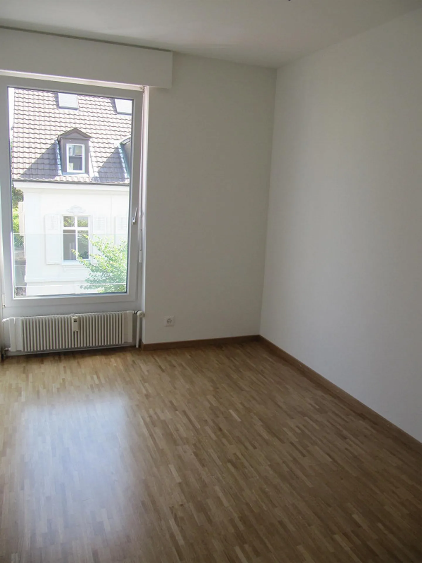 Schön und zentral gelegene 4.5 Zimmer Wohnung - Foto 8 von 15