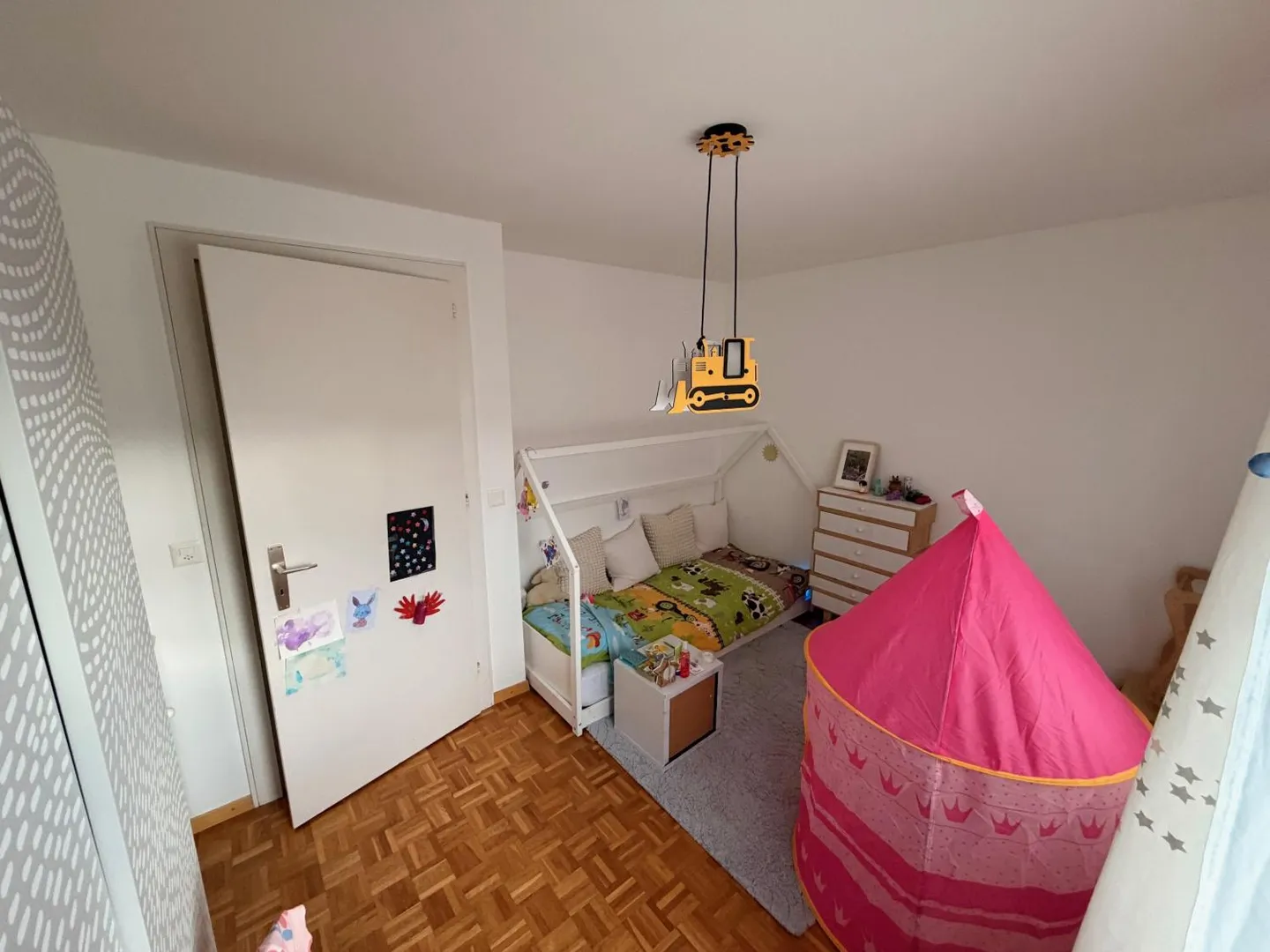 4.5 Room Apartment - Photo 4 of 9