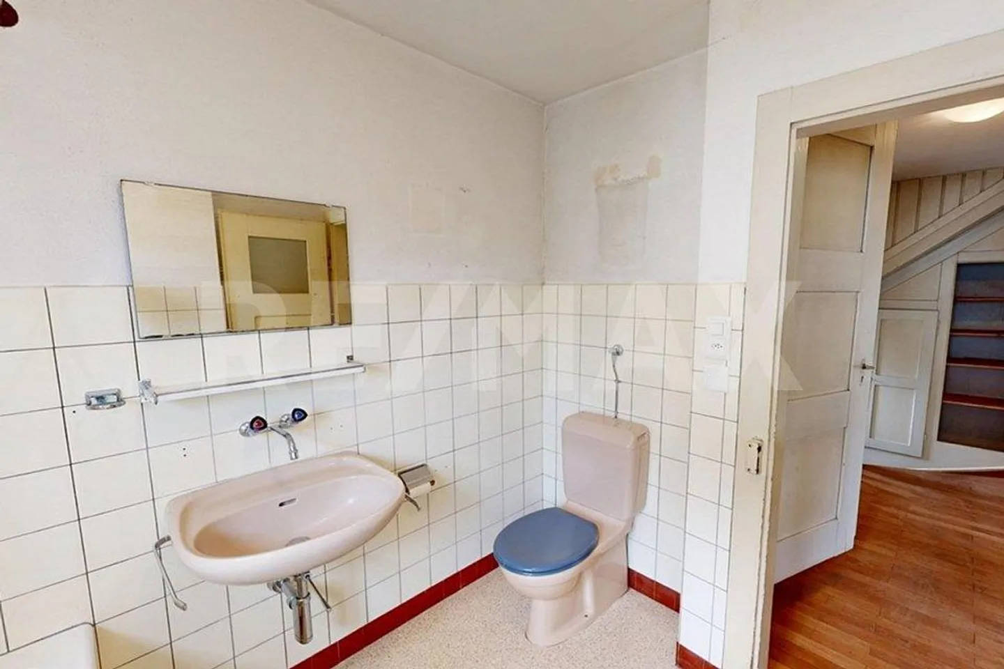 Maison de coin historique de 4 pièces - Photo 9 sur 13