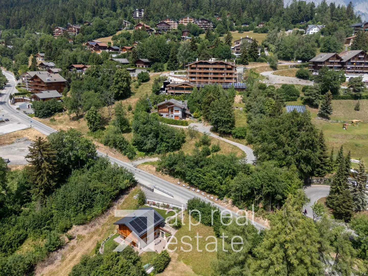 Building lot in Ovronnaz - Photo 1 of 2