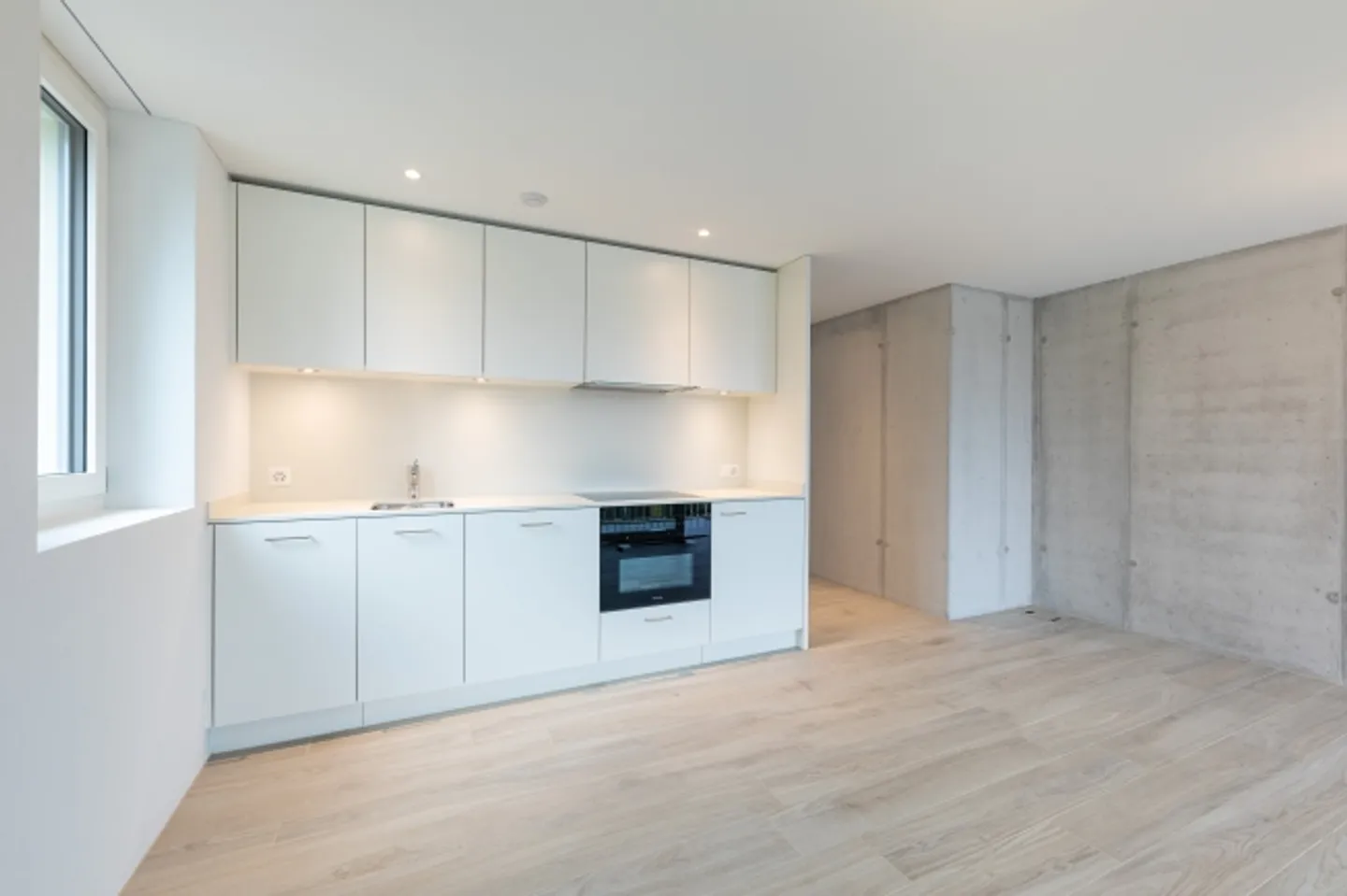 Modern 2.5-room apartment for rent in Rotkreuz - Photo 2 of 7