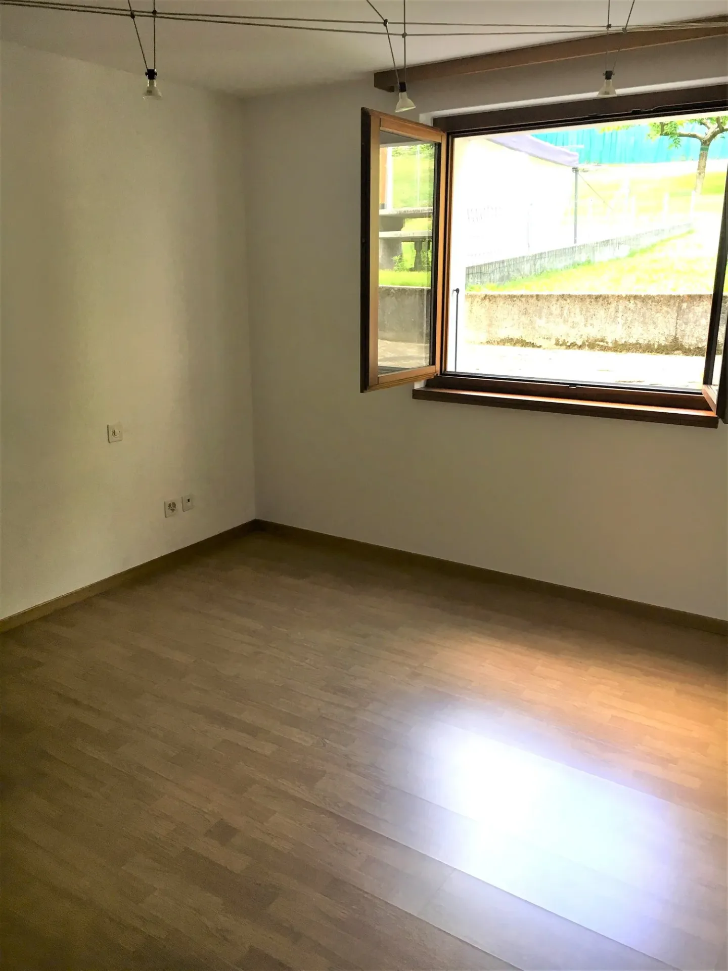 Casa plurifamiliare a reddito a Giornico - Foto 5 von 17