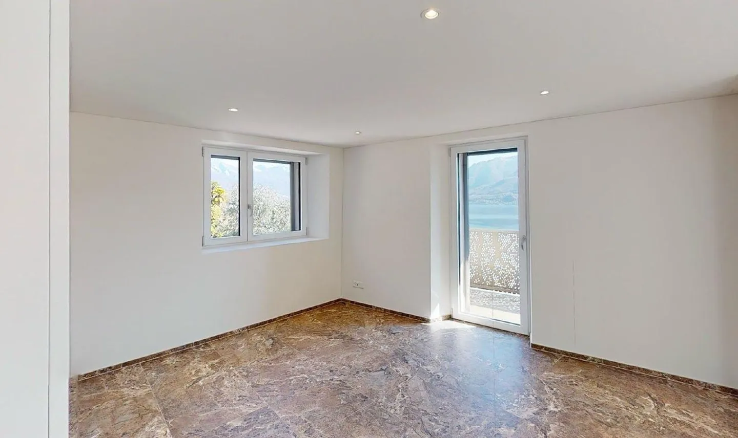 Charming Family Home - Photo 8 of 19