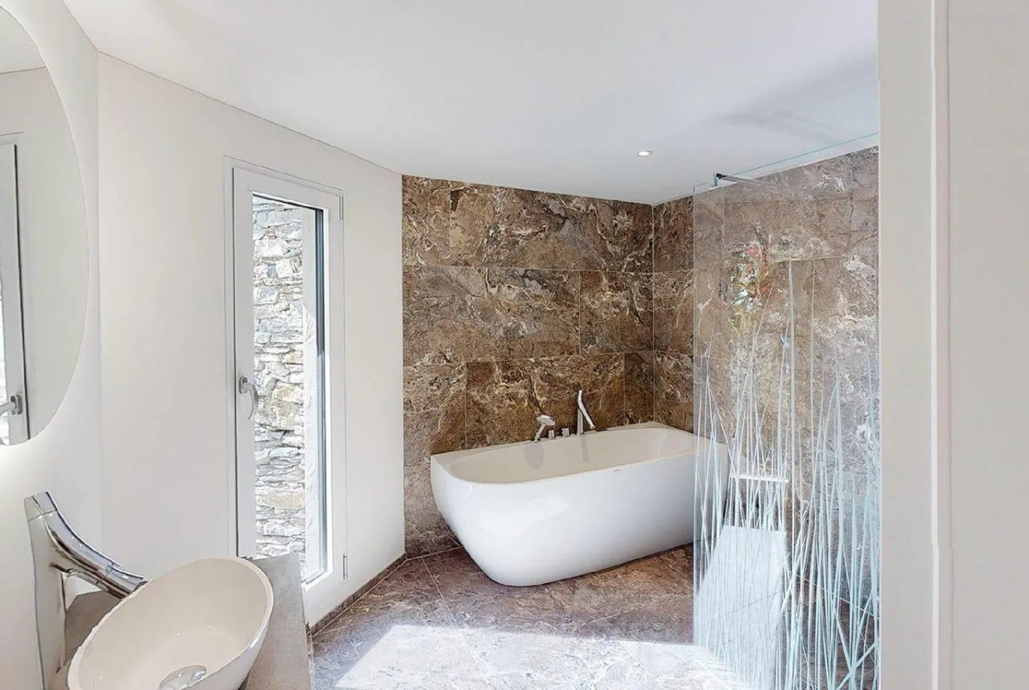 Charming Family Home - Photo 9 of 19