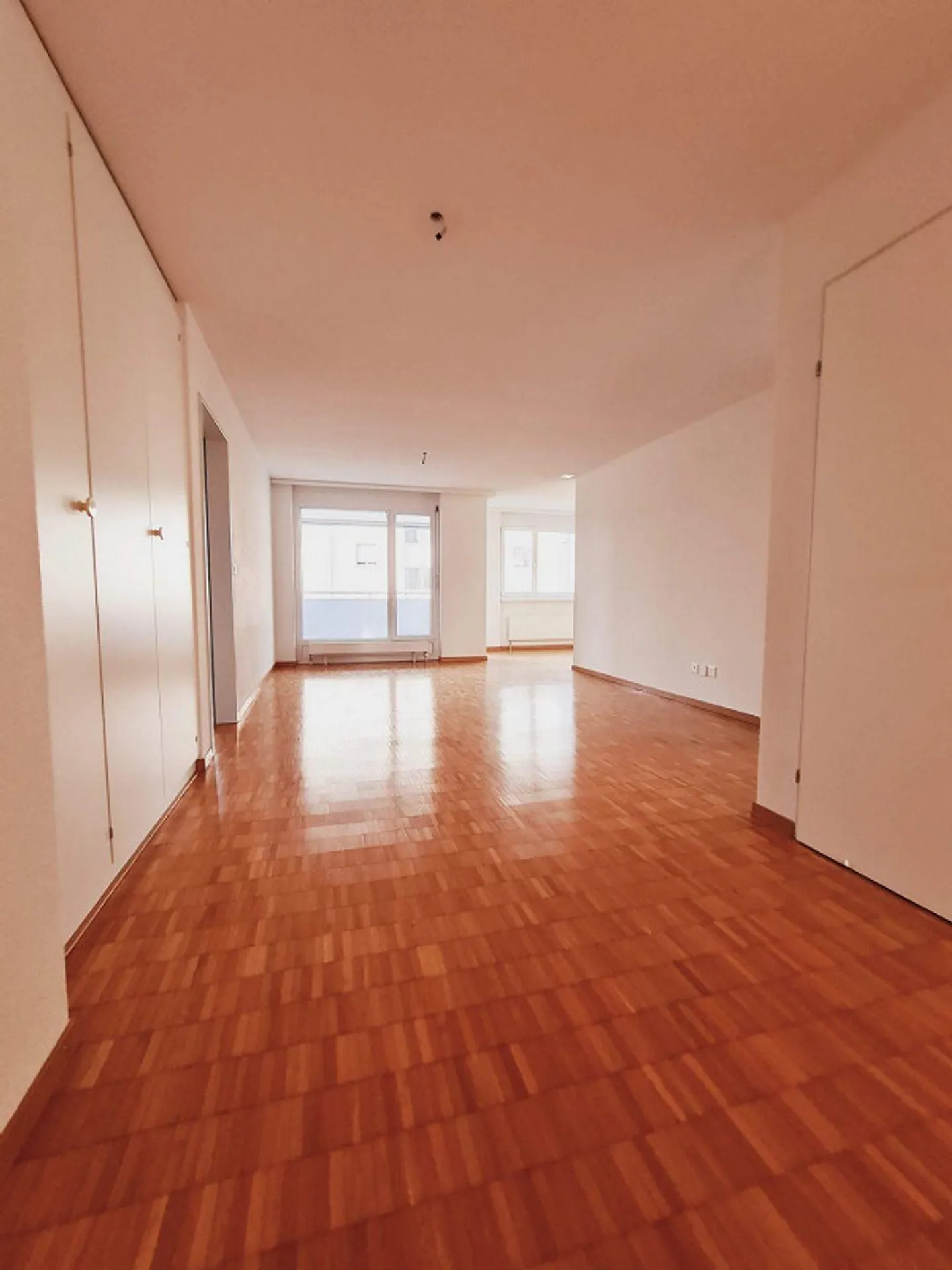 Vivere in un ambiente molto bello e soleggiato - Foto 5 di 8