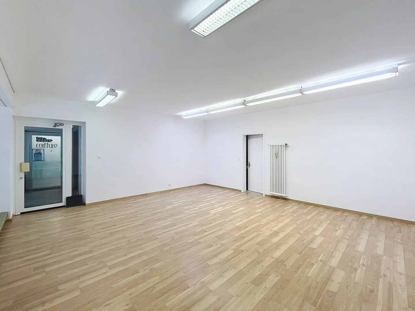 Commercial space of 36 m2 in Fribourg - Photo 4 of 7