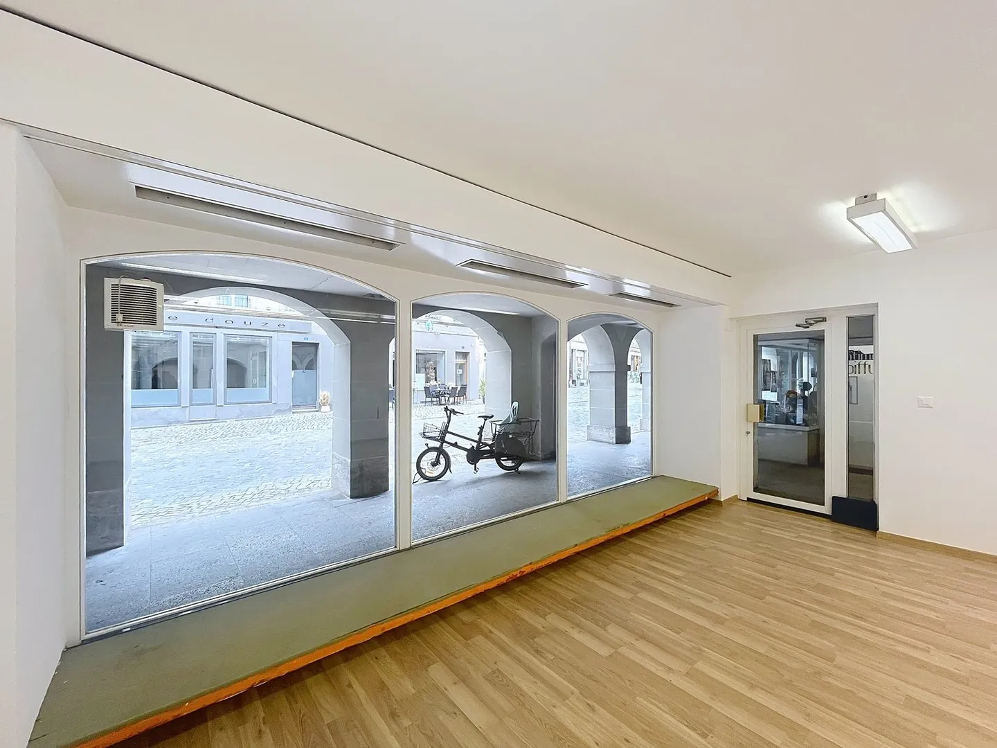 Commercial space of 36 m2 in Fribourg - Photo 6 of 7