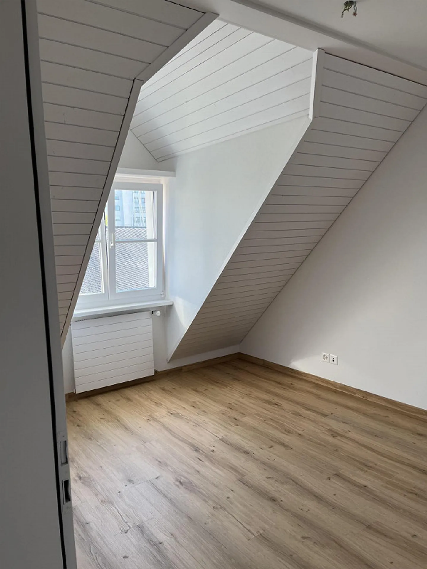 Apartment with lake view - Photo 7 of 12