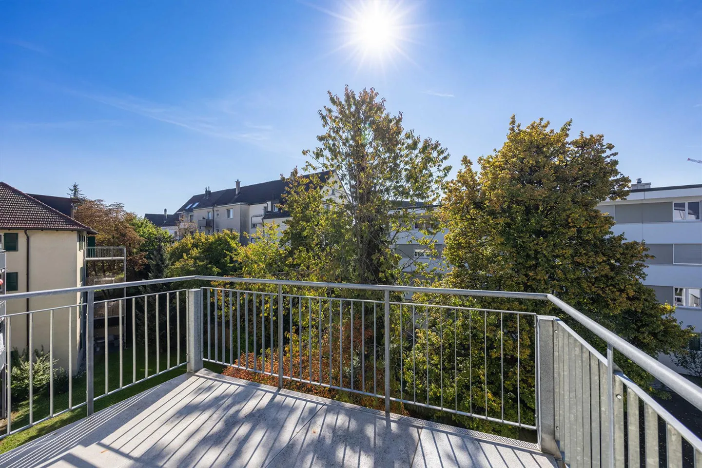 Geräumige Wohnung mit grossem Balkon - Foto 9 von 10