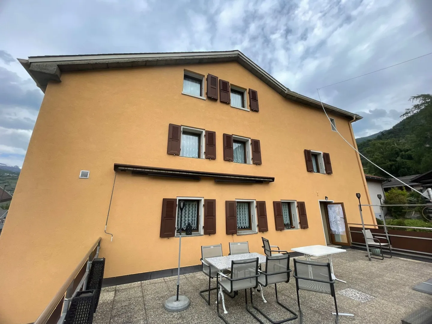 NUOVO: Edificio in affitto a Grône - Foto 10 di 10