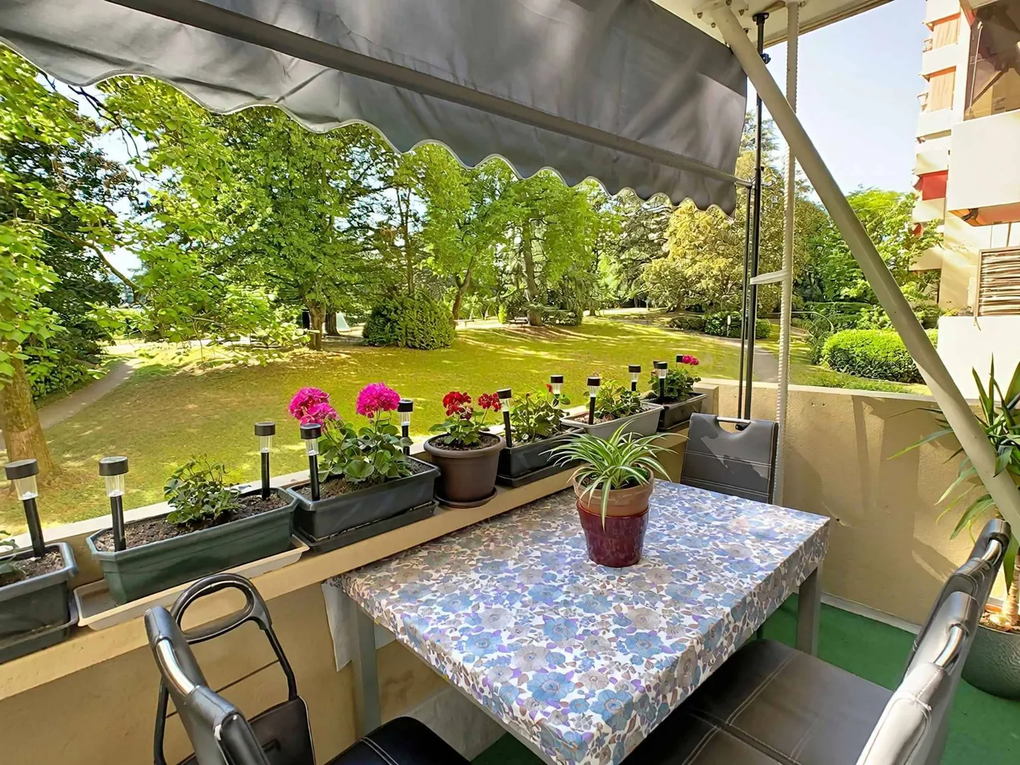 Charming Apartment in Thônex - Photo 1 of 6