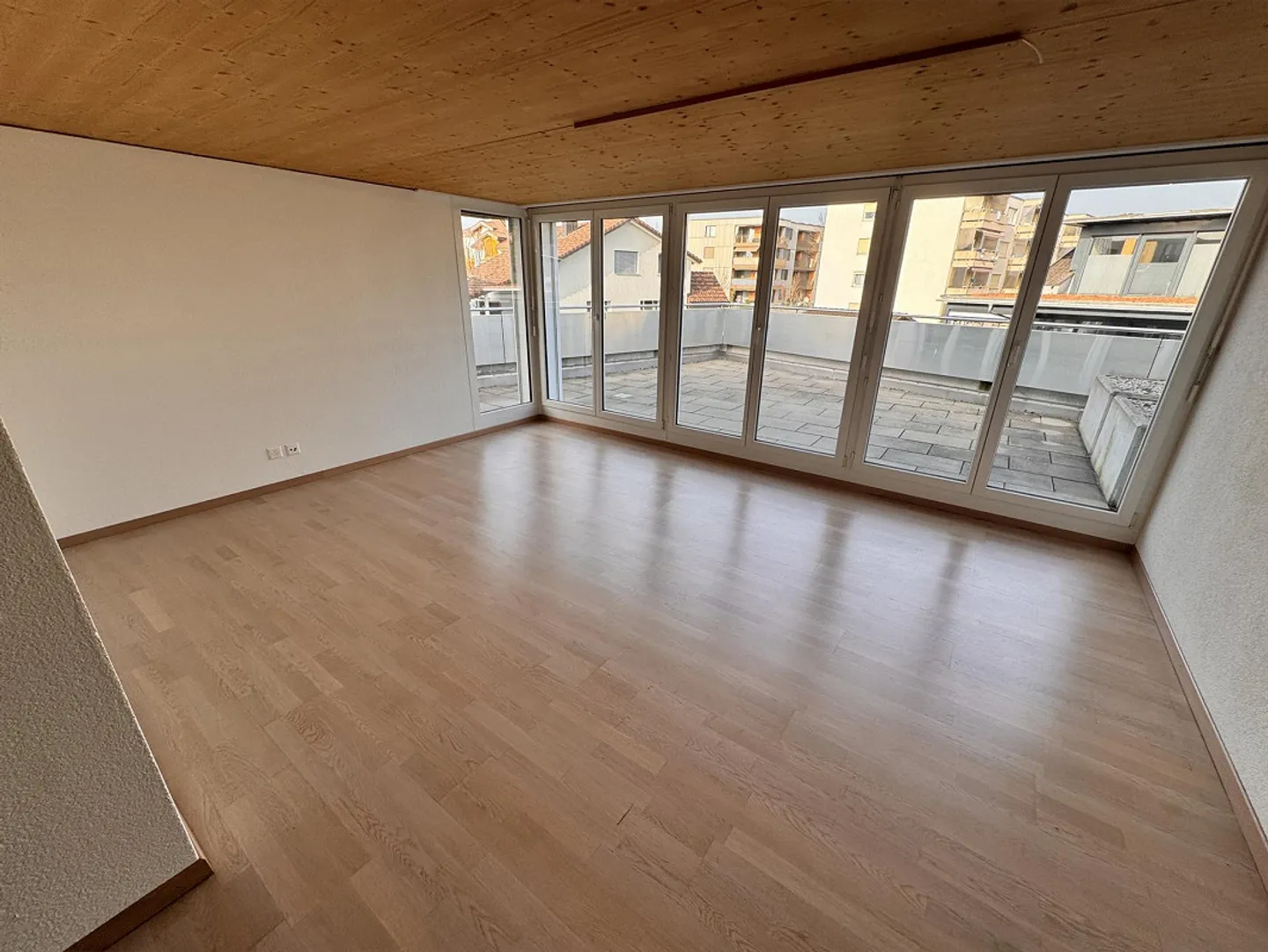 Very easy-going beautiful 3 1/2 room apartment with large terrace - Photo 9 of 23