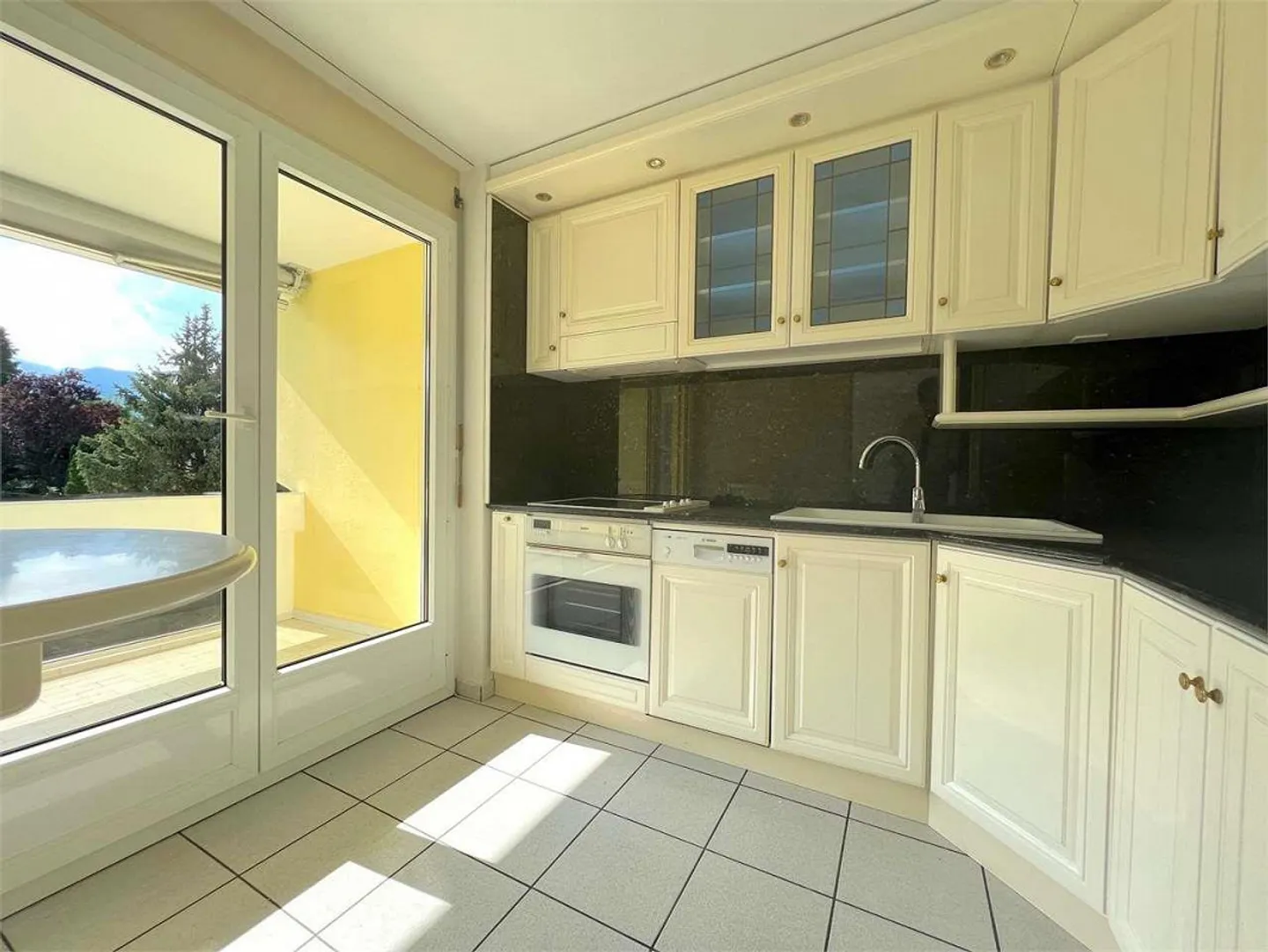 LOSONE - Attico 4,5 locali vicino al fiume - Foto 5 di 11