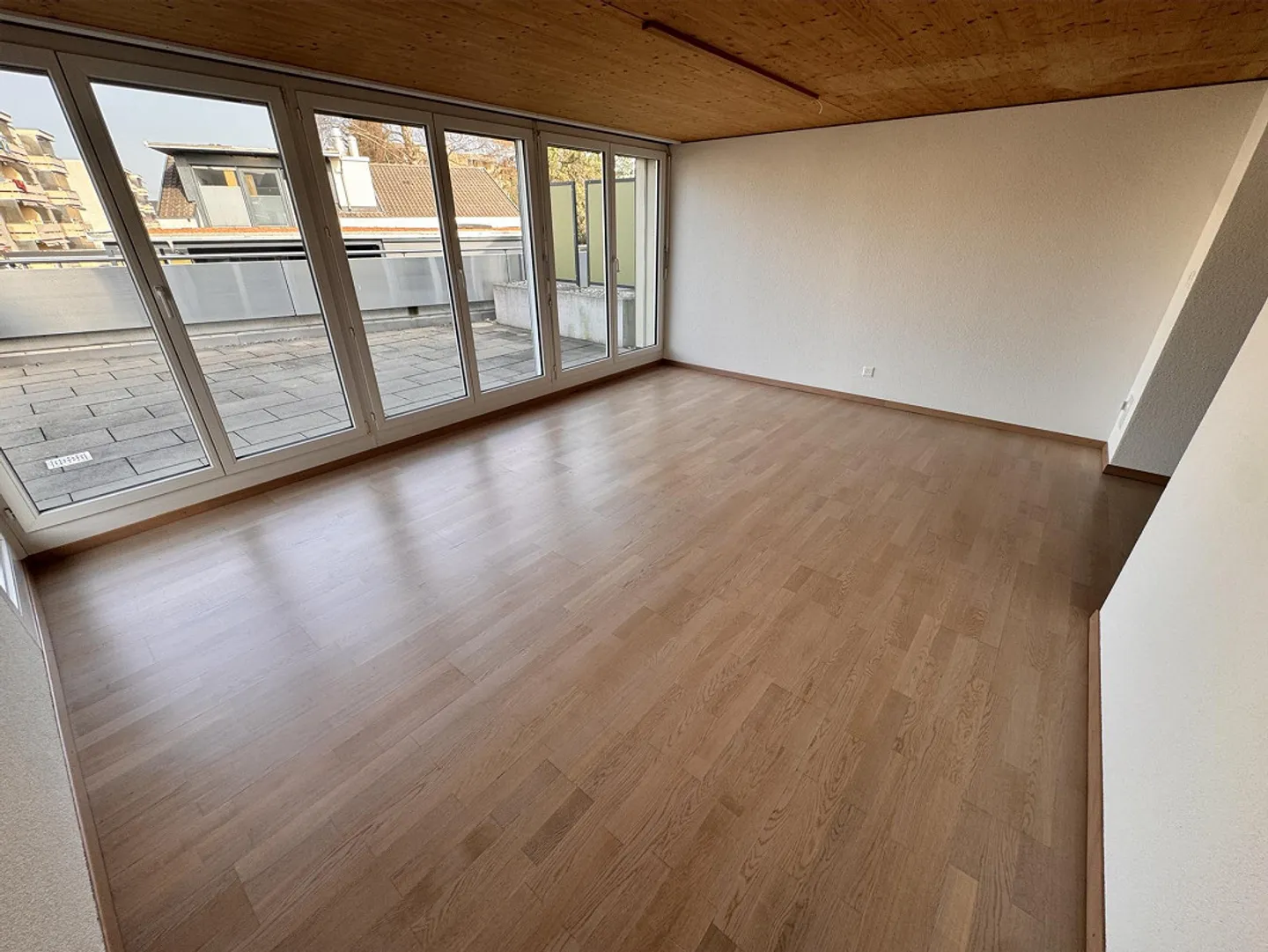 Very easy-going beautiful 3 1/2 room apartment with large terrace - Photo 10 of 23