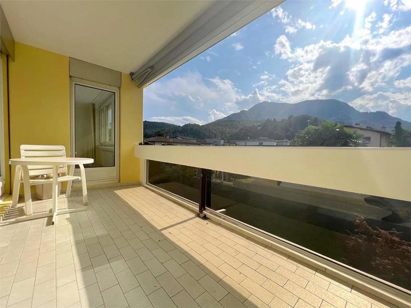 LOSONE - Attico 4,5 locali vicino al fiume - Foto 8 di 11