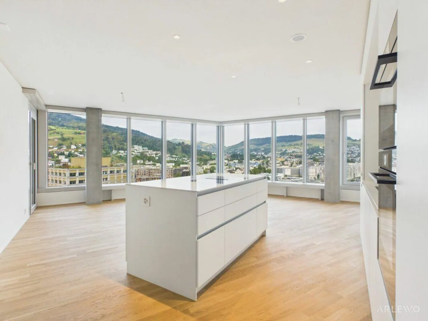 Aussichtsreich und urban Wohnen im Pilatus Tower - Photo 5 sur 13