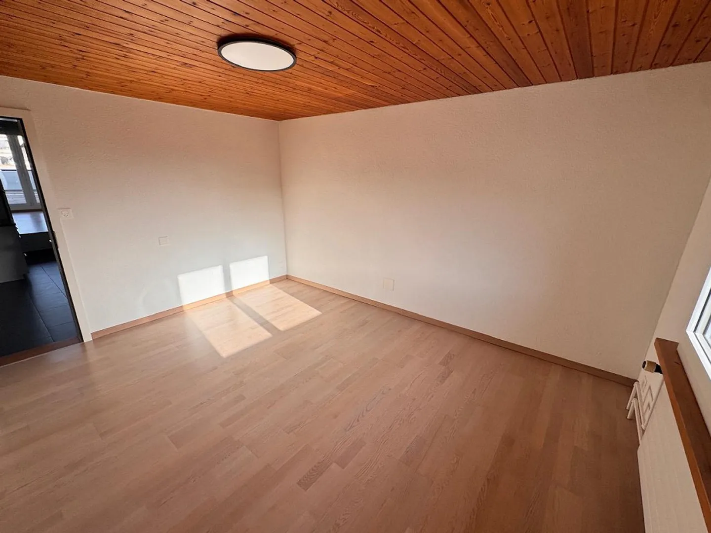 Very easy-going beautiful 3 1/2 room apartment with large terrace - Photo 22 of 23
