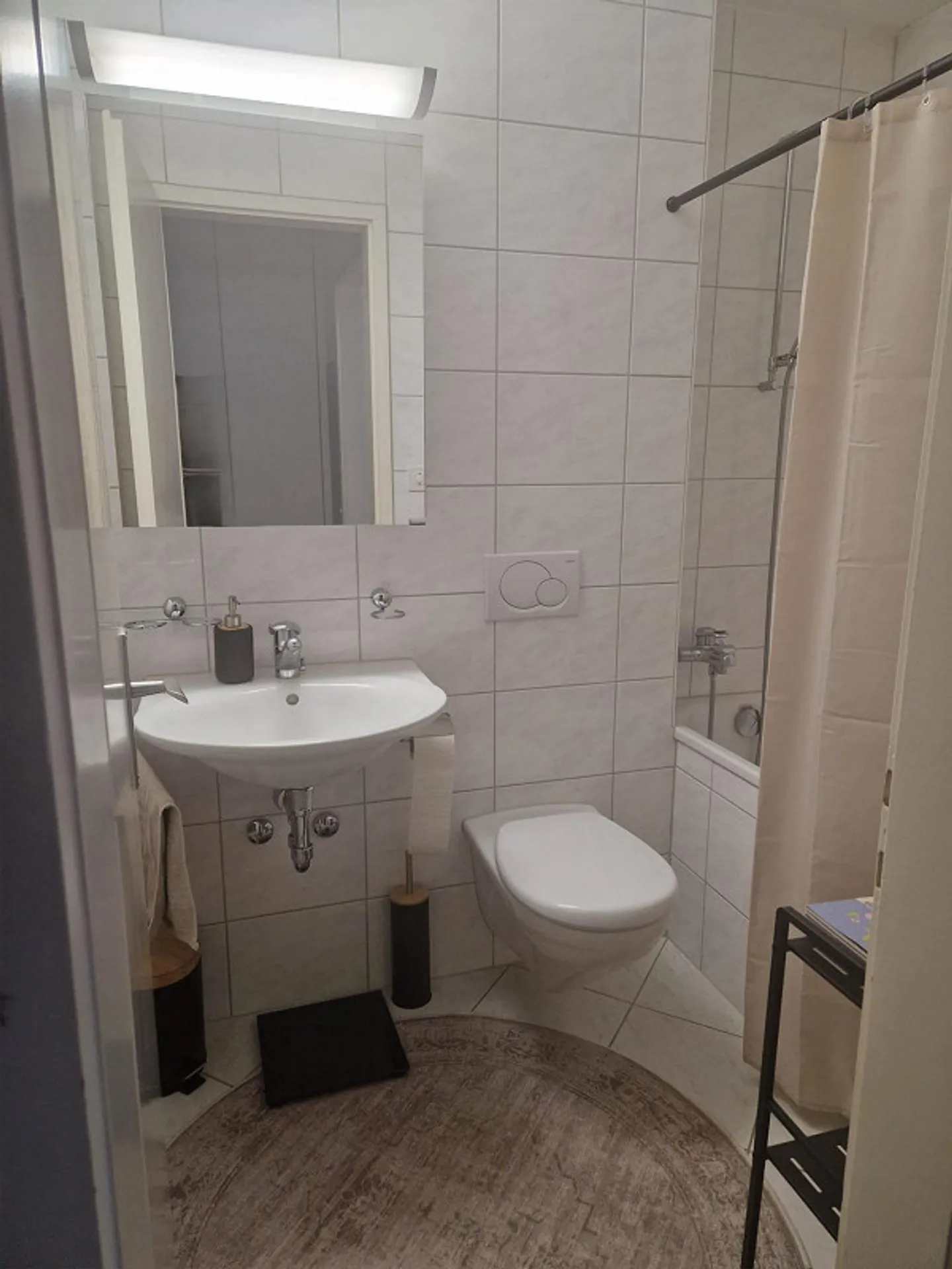 Rare opportunity in Seefeld – prime location at a fair rent - Photo 5 of 7