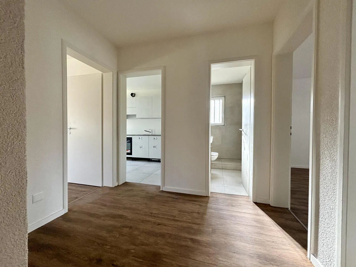 Stilvoll renovierte 3-Zimmerwohnung – Erstbezug nach Sanierung - Foto 1 von 7