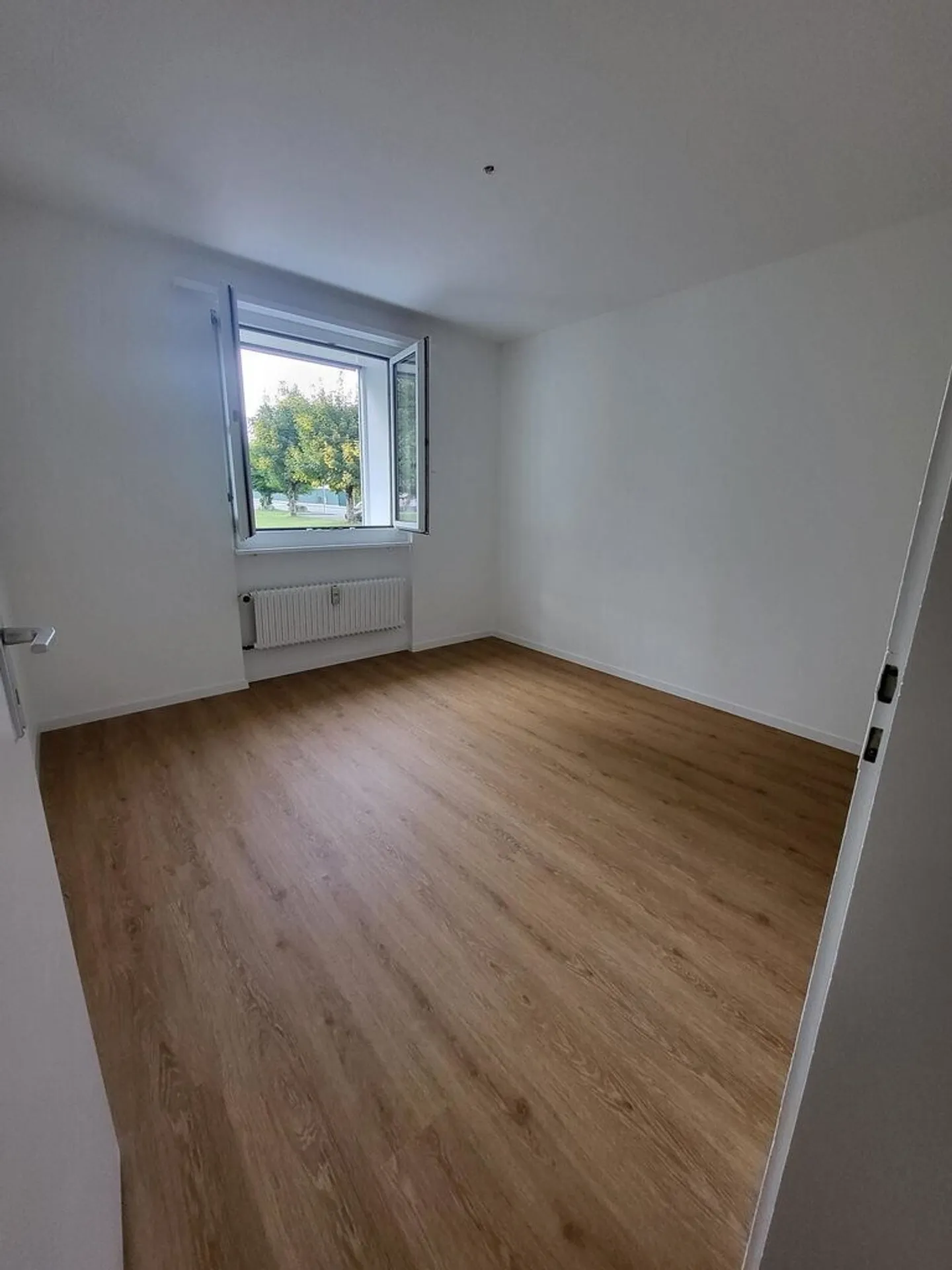 Beautiful apartment with terrace for rent in Marly! - Photo 7 of 9