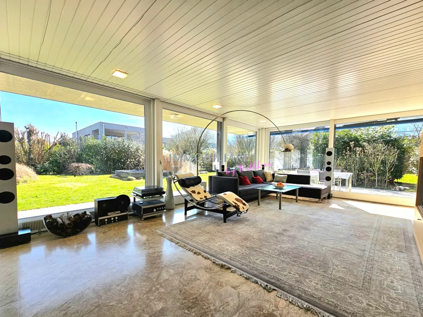 Villa architettonica di lusso con la massima efficienza energetica e riserva di costruzione - Foto 2 di 20