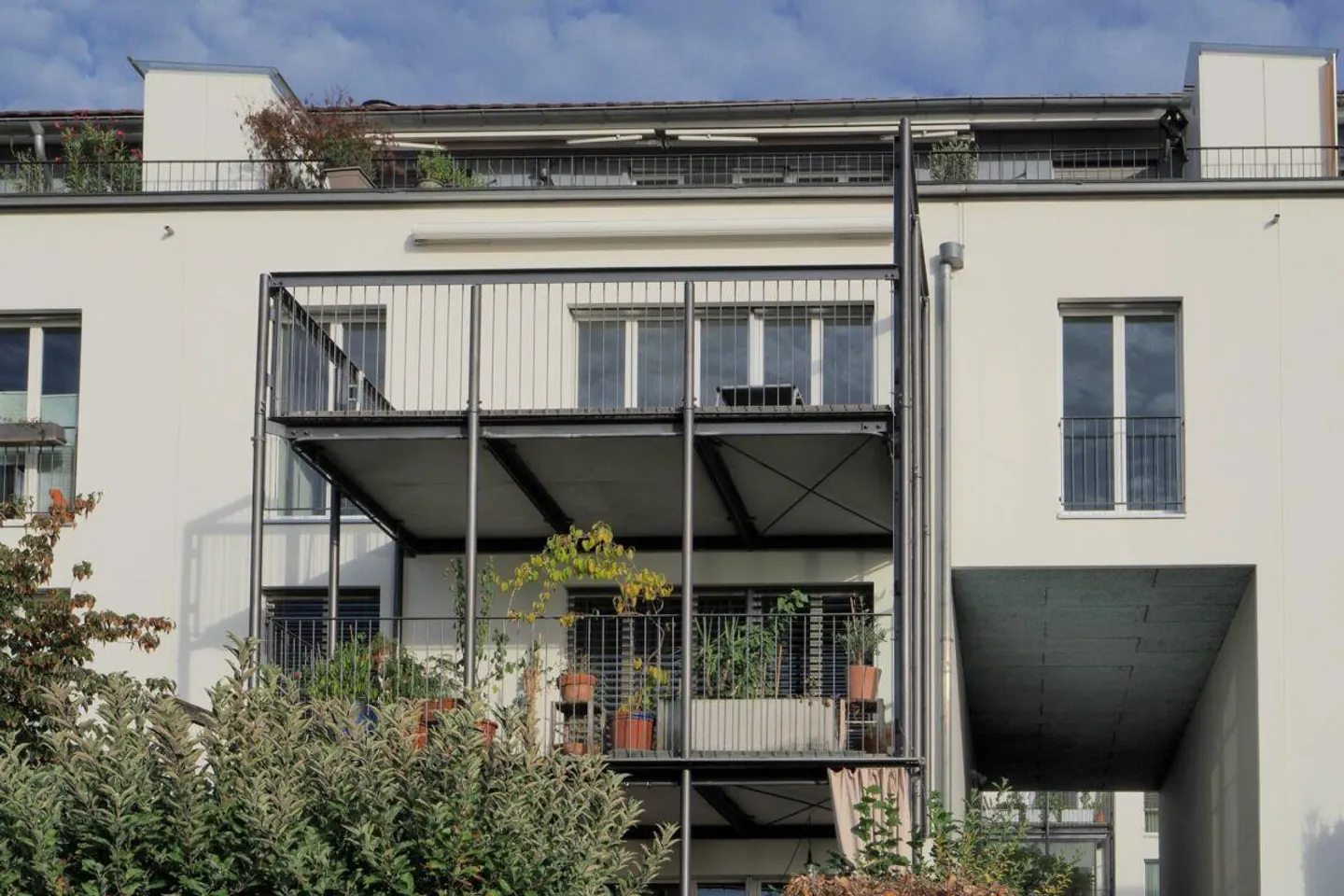 Wunderschöne Wohnung mit Seesicht - Foto 3 von 13