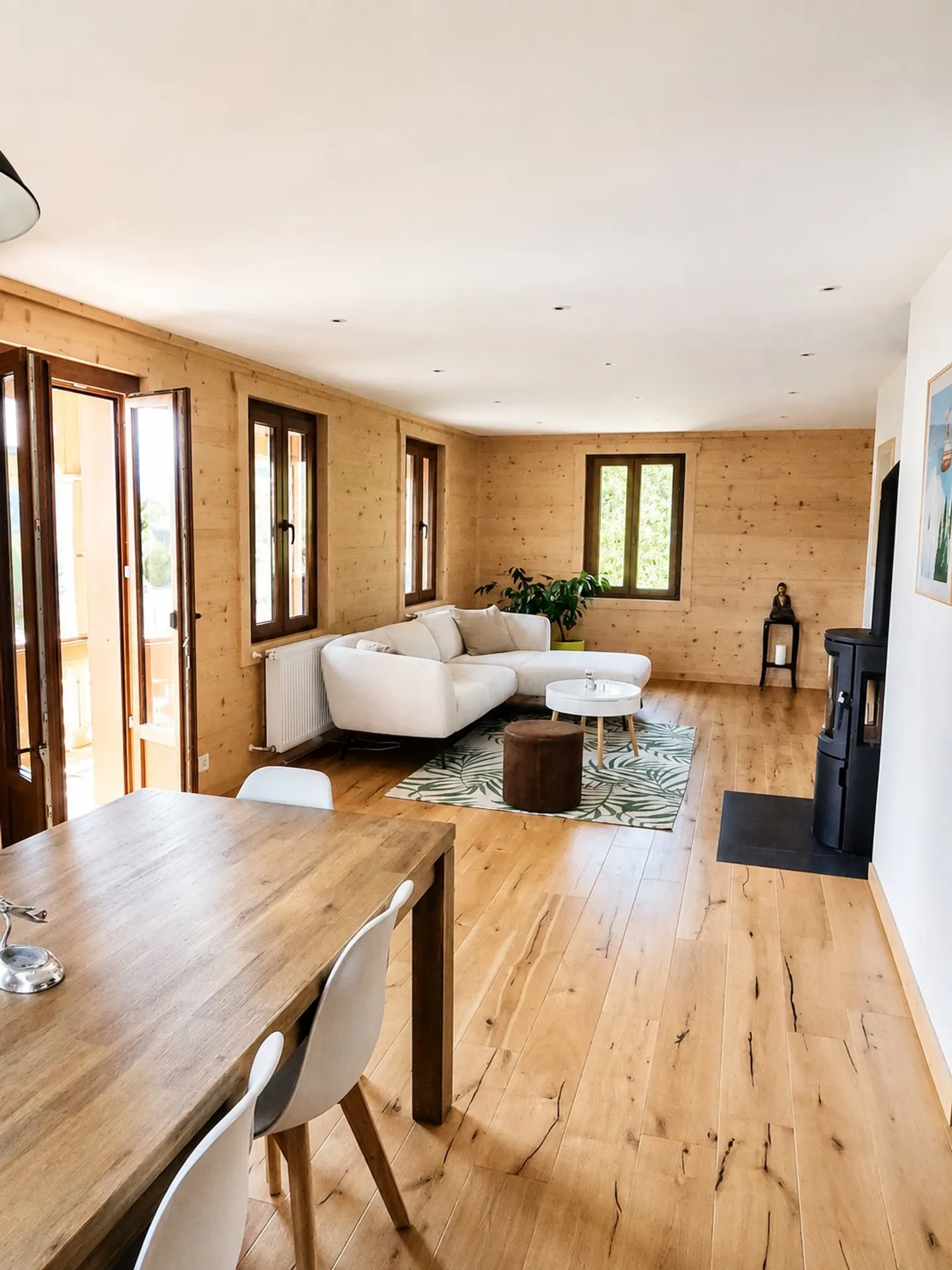 Magnificent detached house with 2 apartments for sale in Corbeyrier - Photo 4 of 9