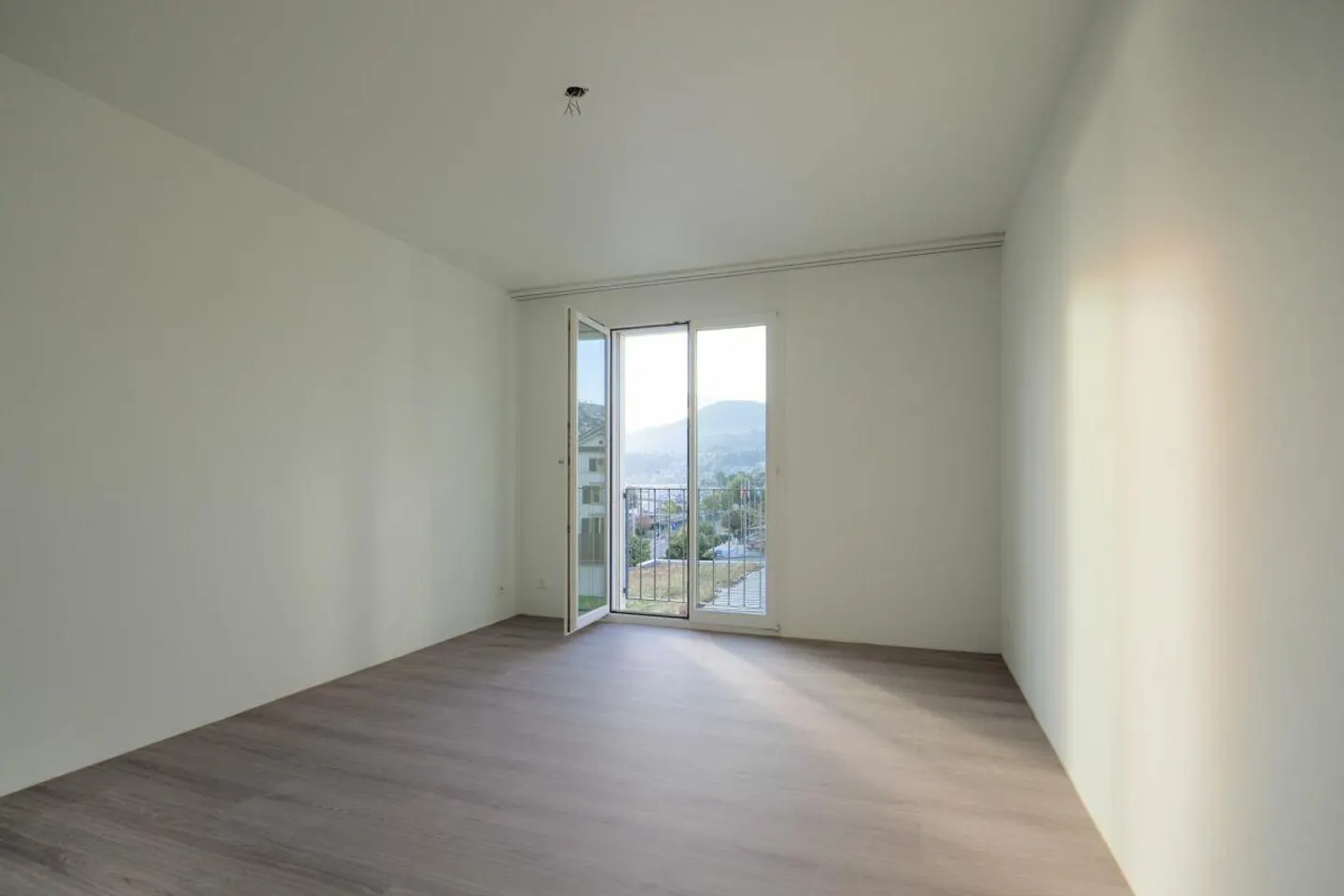 Wunderschöne Wohnung mit Seesicht - Foto 9 von 13