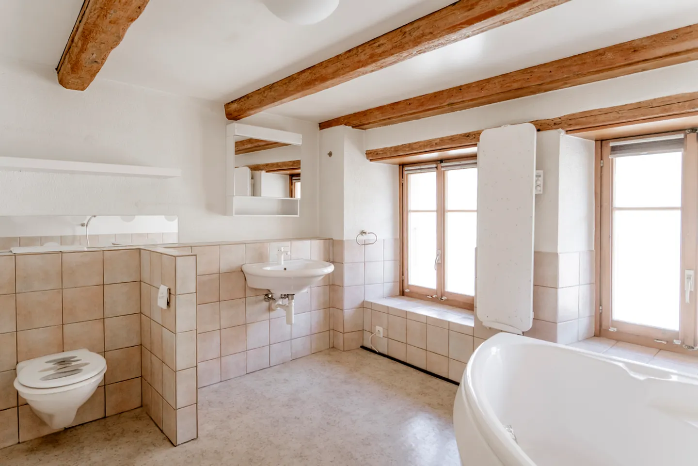 Charmantes Reihenhaus in Boudry - Foto 9 von 19
