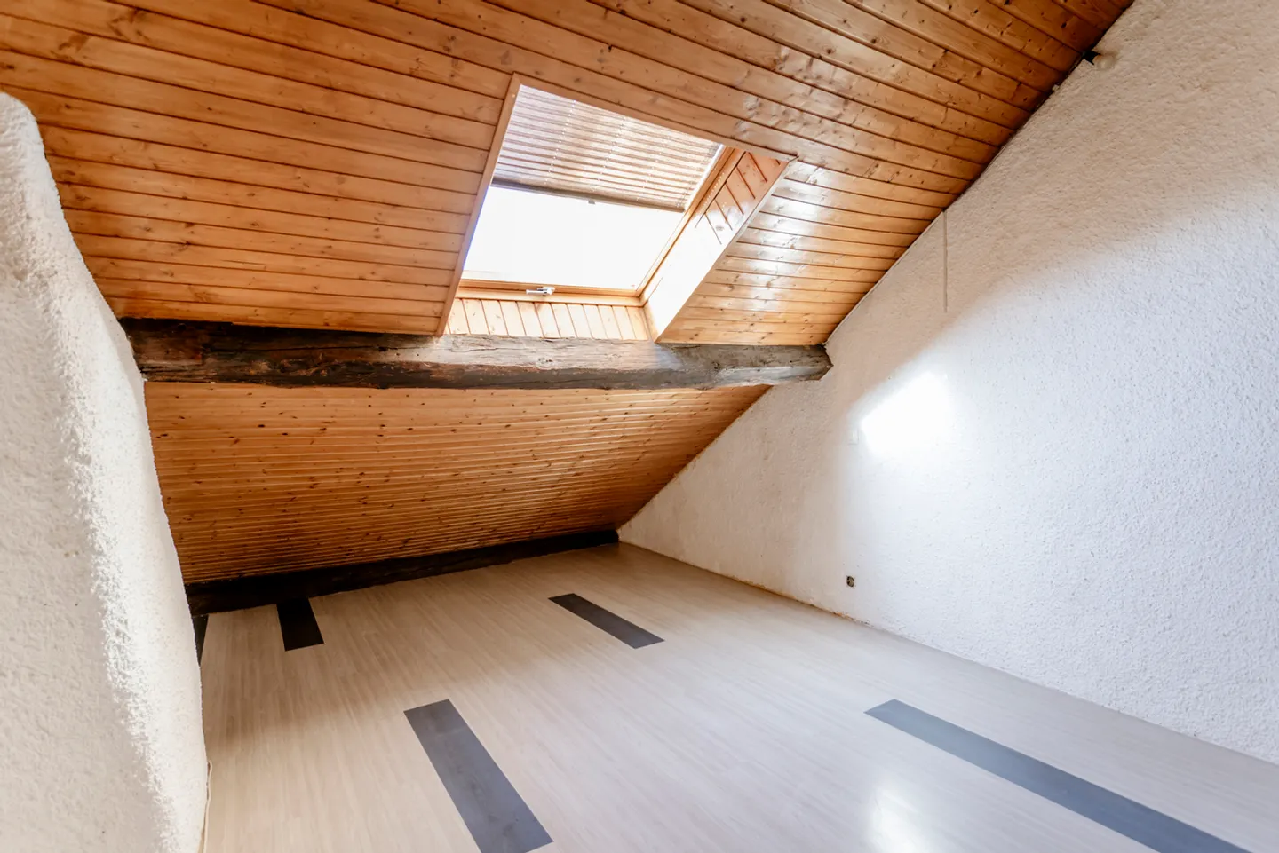 Charmantes Reihenhaus in Boudry - Foto 14 von 19