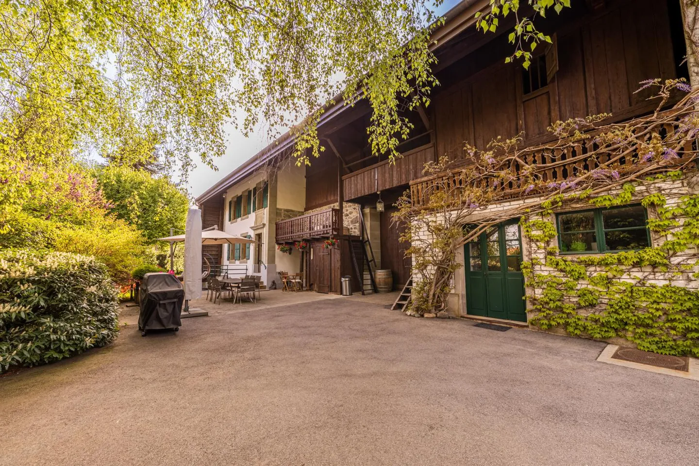 Maison historique avec potentiel d'investissement - Photo 4 sur 13
