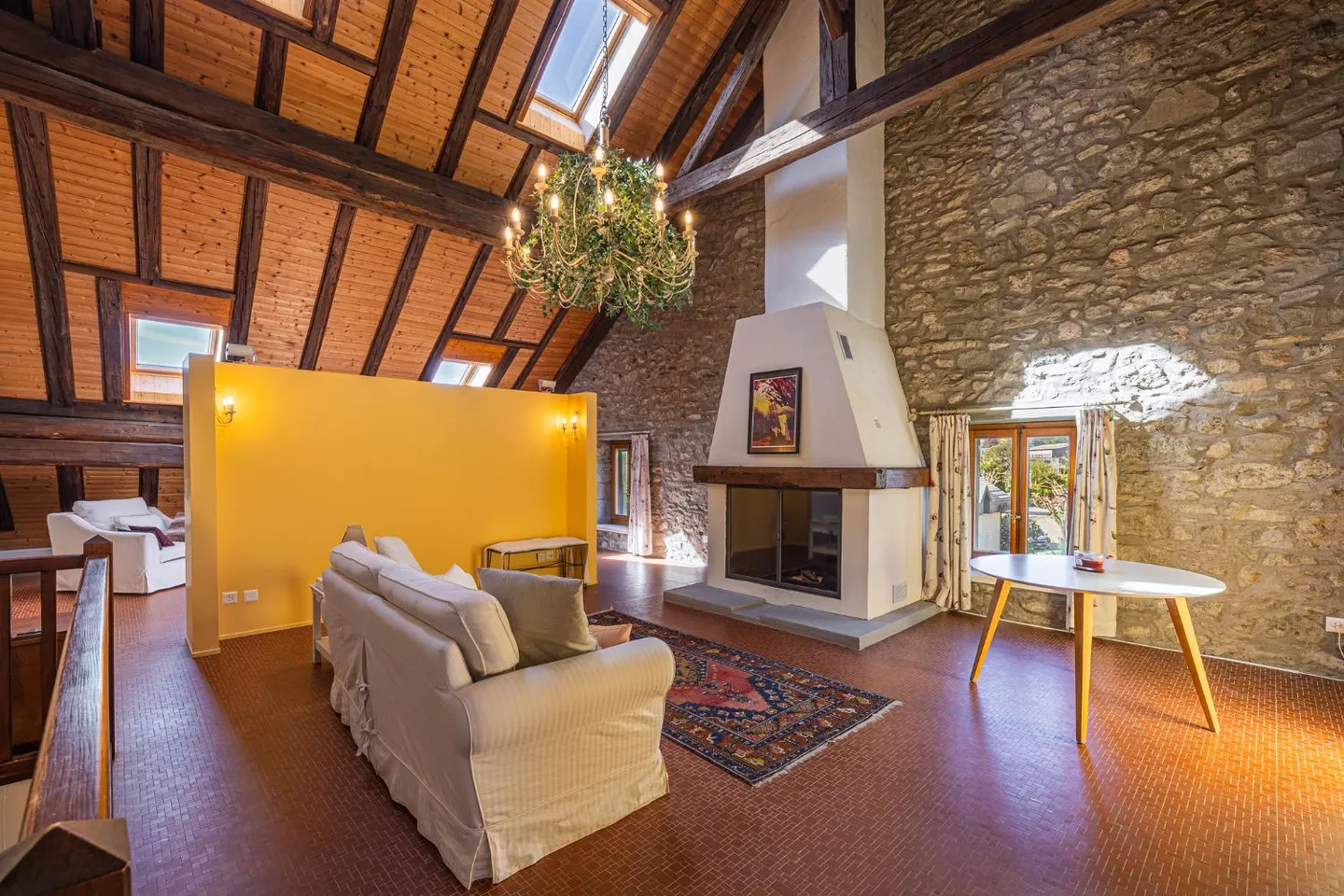 Maison historique avec potentiel d'investissement - Photo 10 sur 13