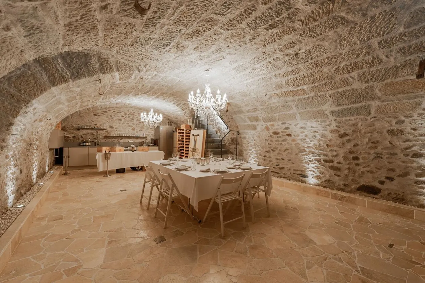 Maison historique avec potentiel d'investissement - Photo 12 sur 13