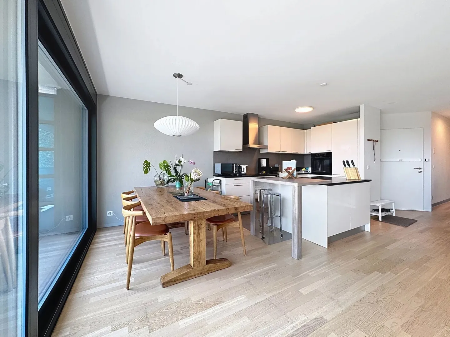 Apartment for sale - Photo 2 of 11