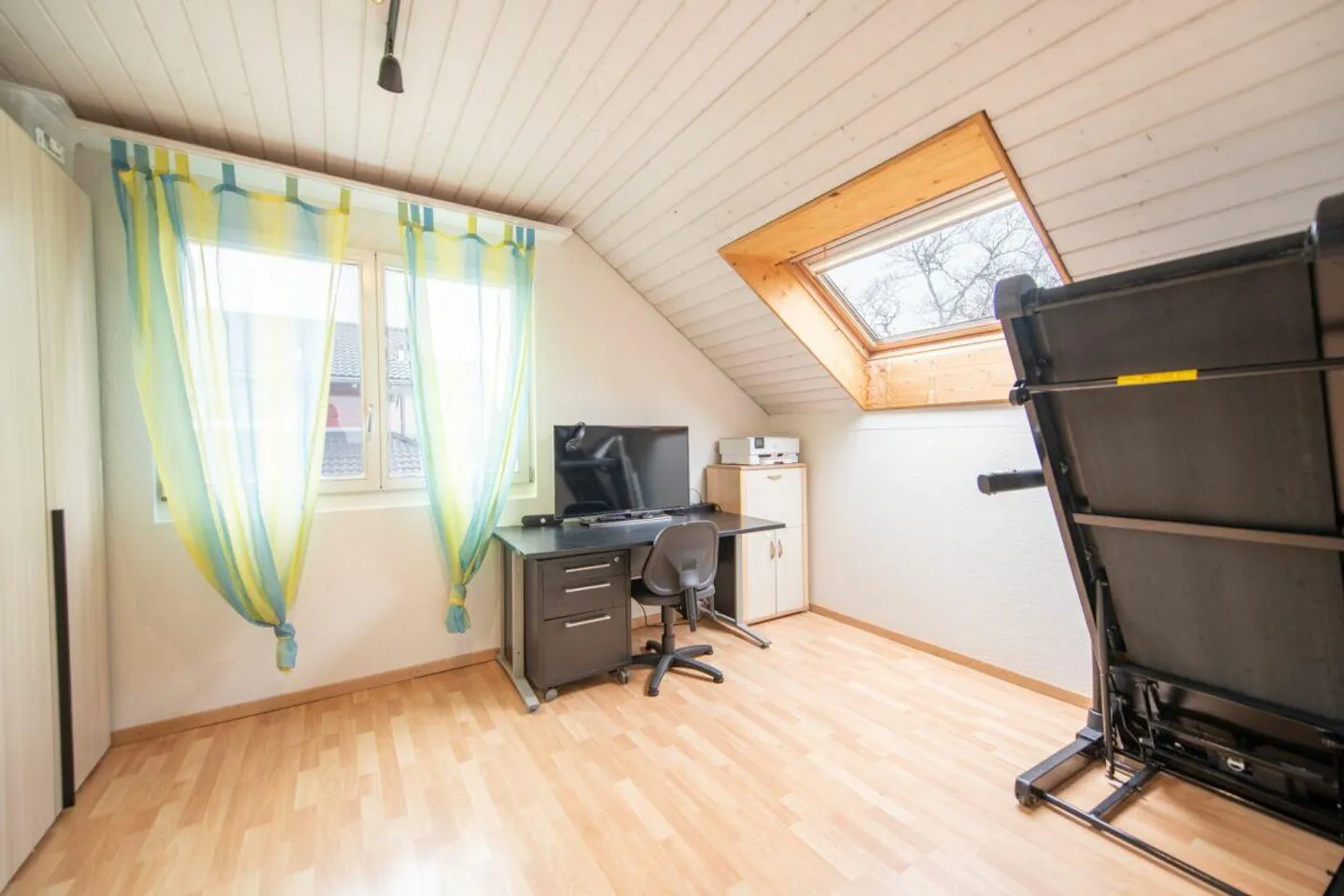 La tua nuova felicità domestica: Casa moderna con giardino spazioso - Foto 16 di 27