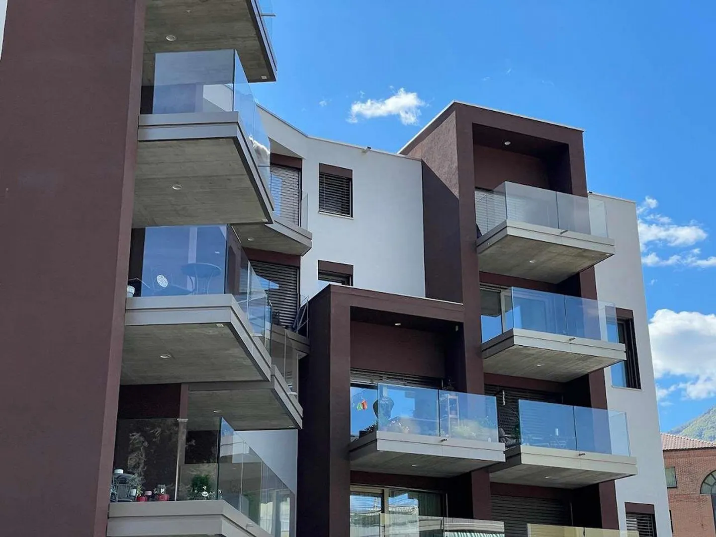 Giubiasco, location nouvelle de 2,5 pièces avec balcon - Photo 3 sur 10