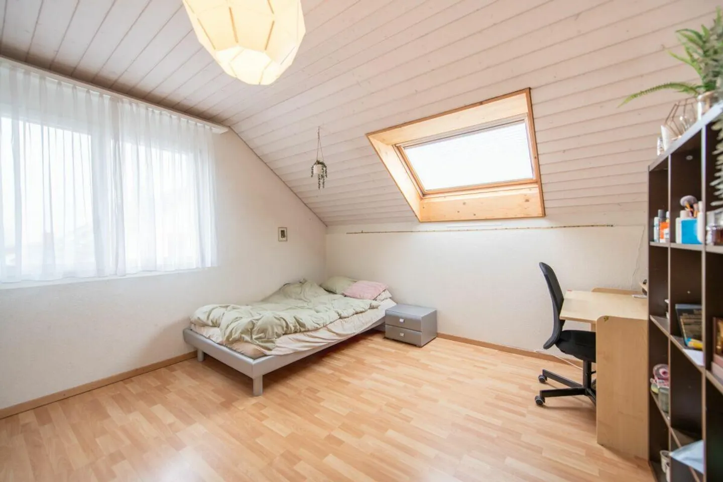 La tua nuova felicità domestica: Casa moderna con giardino spazioso - Foto 15 di 27