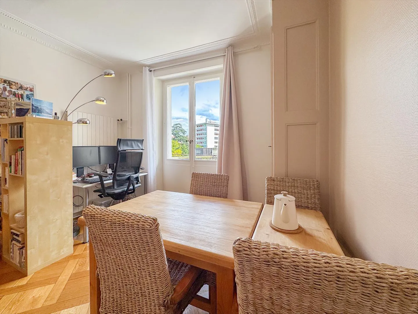 Exclusivity: Crossing apartment in the heart of Saint-Jean - Photo 2 of 6