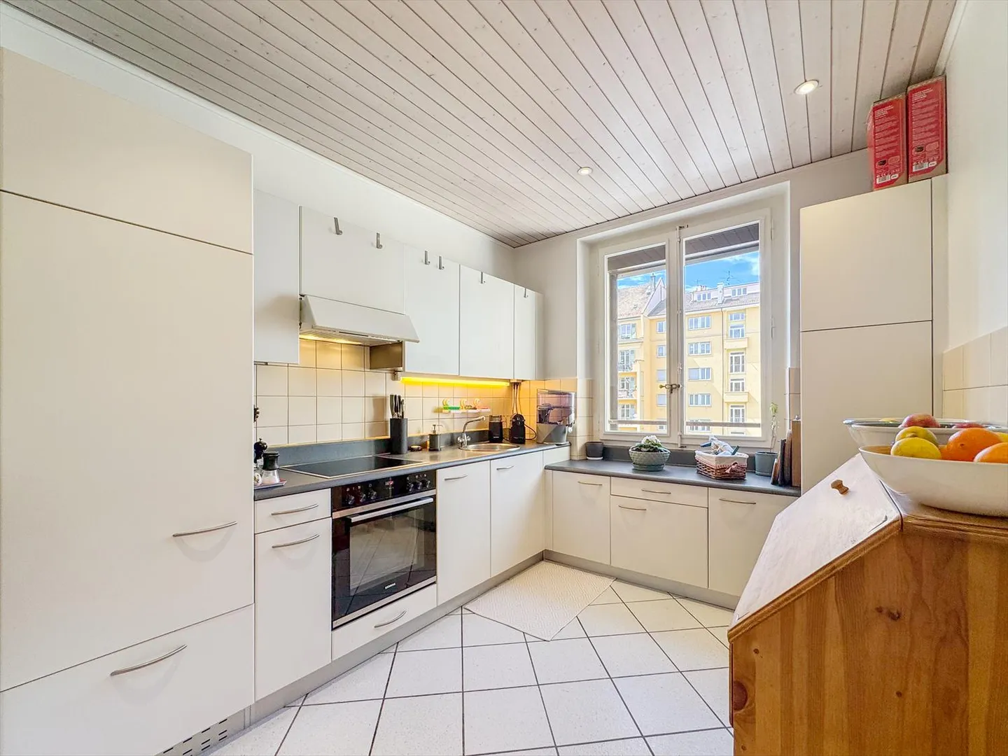 Exclusivity: Crossing apartment in the heart of Saint-Jean - Photo 3 of 6