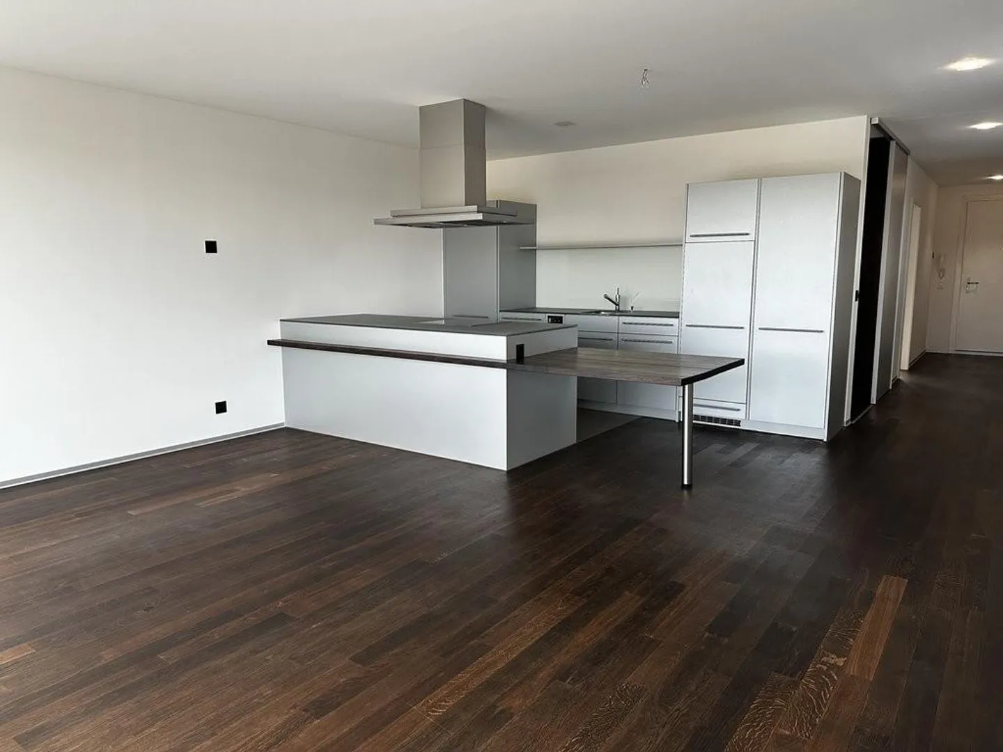 Appartamento Attico Moderno nel Tranquillo Belp - Foto 8 di 11