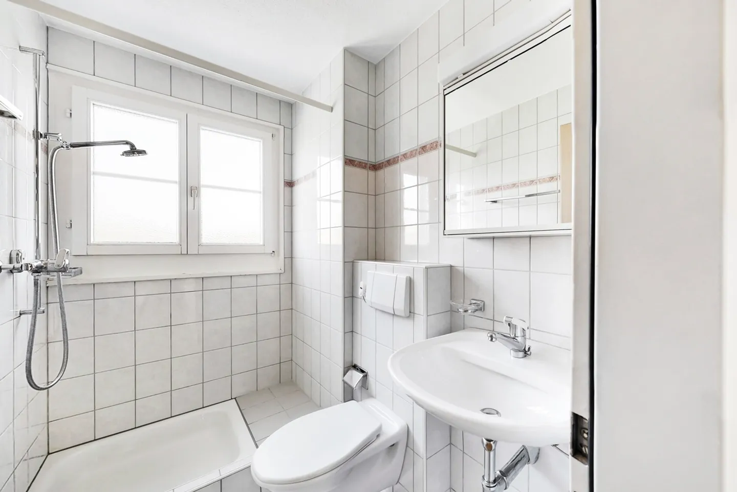 Zona residenziale popolare nel cuore di Flawil - Foto 3 di 6