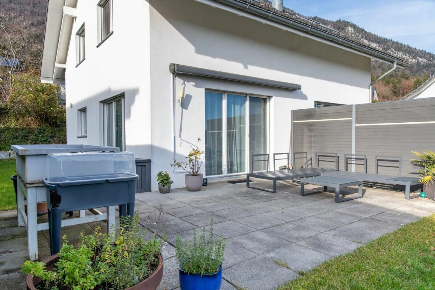 La tua nuova felicità domestica: Casa moderna con giardino spazioso - Foto 18 di 27