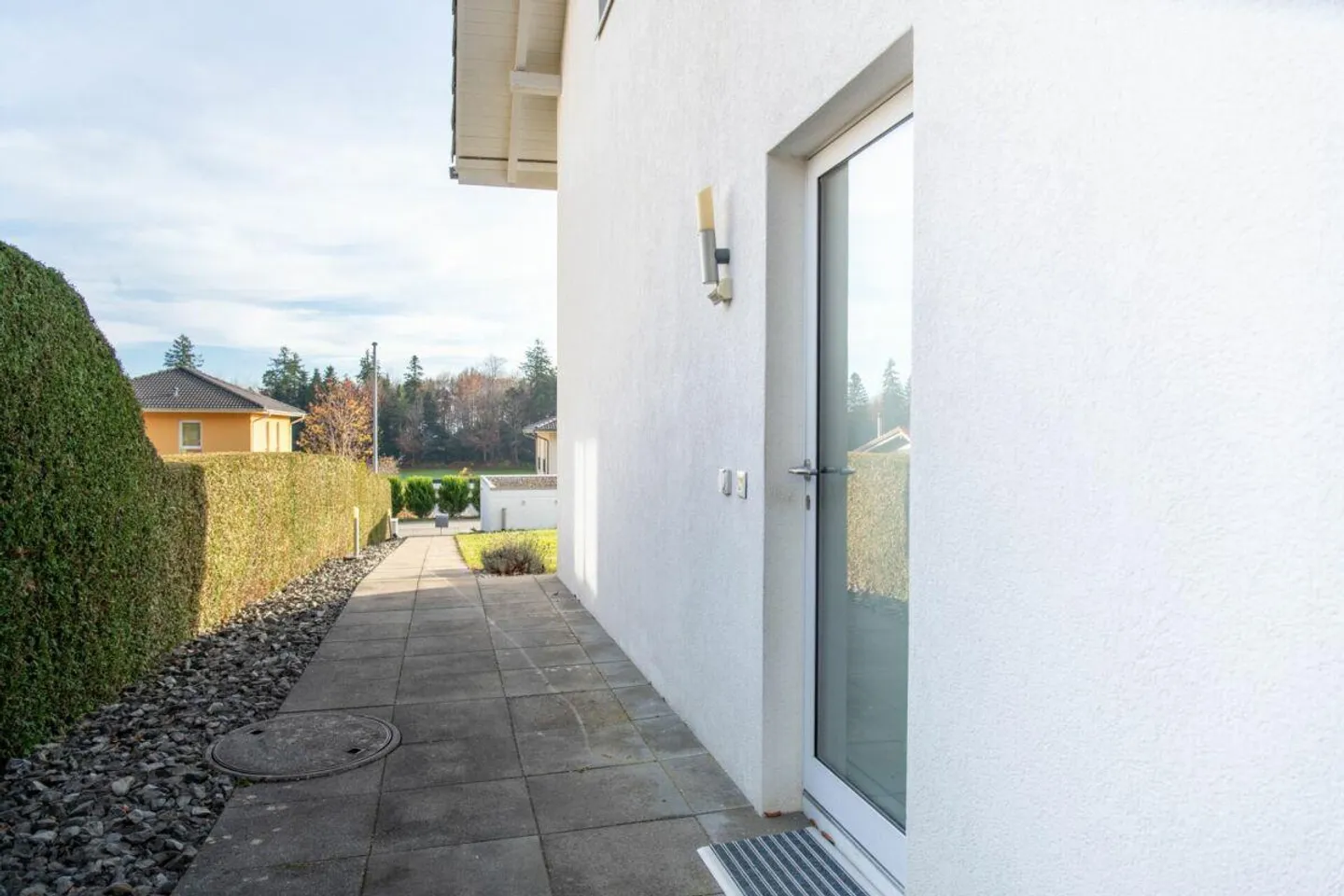 La tua nuova felicità domestica: Casa moderna con giardino spazioso - Foto 22 di 27