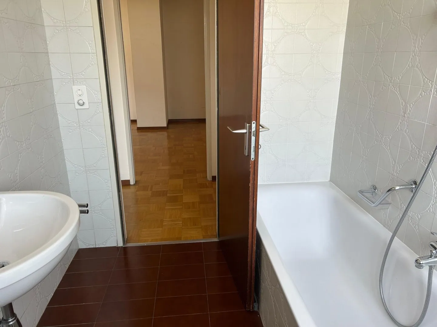 tranquillo appartamento di 2,5 locali - Vacallo - Photo 7 sur 13