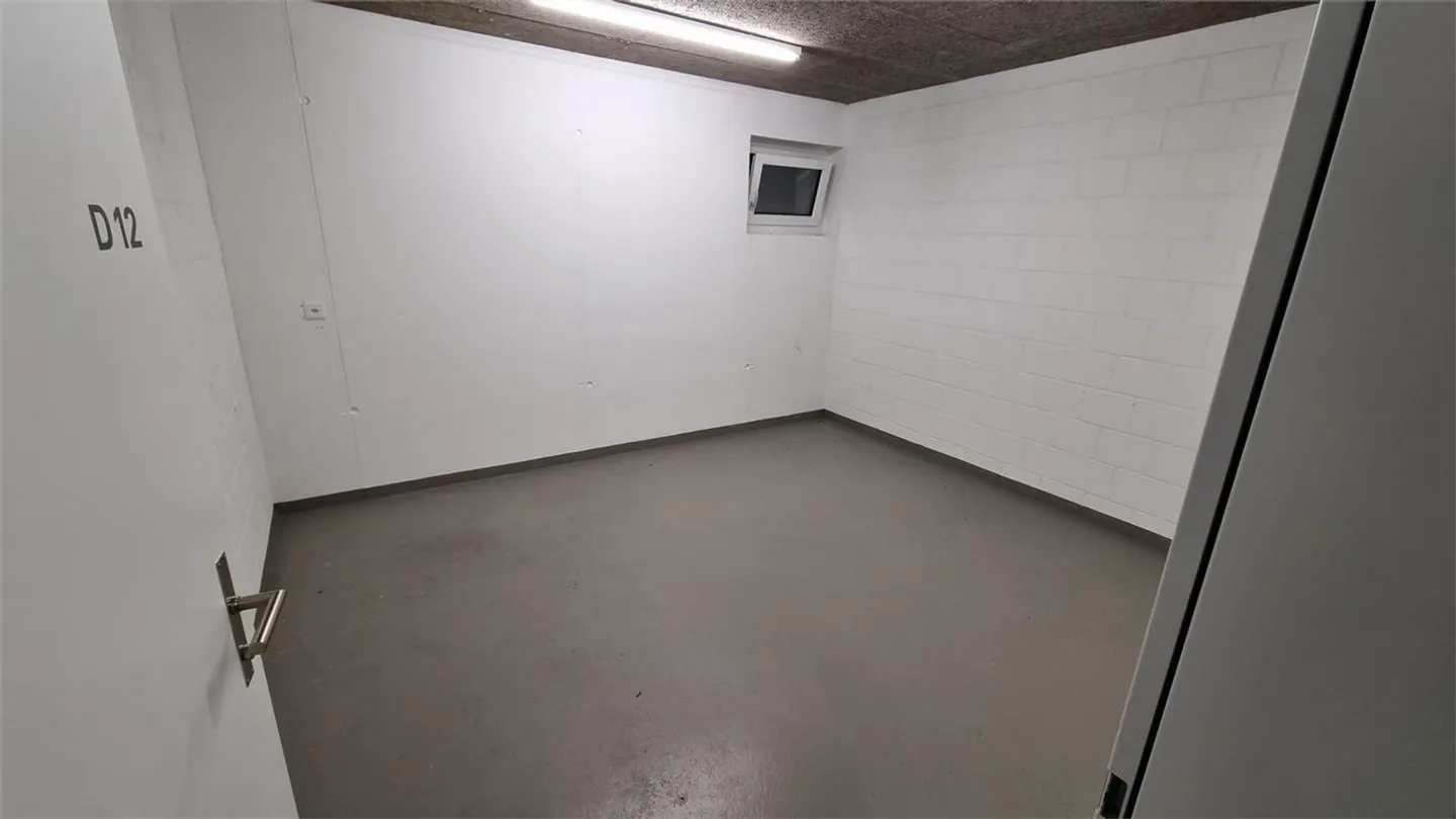 Diaspora Room/Storage in Domat/Ems (15m2) - Photo 3 of 3